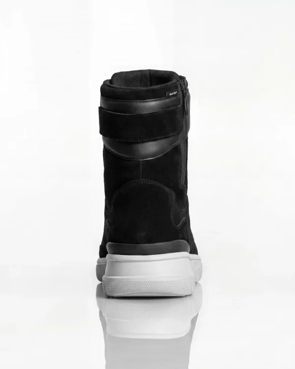 WATB “Nomad Runner”